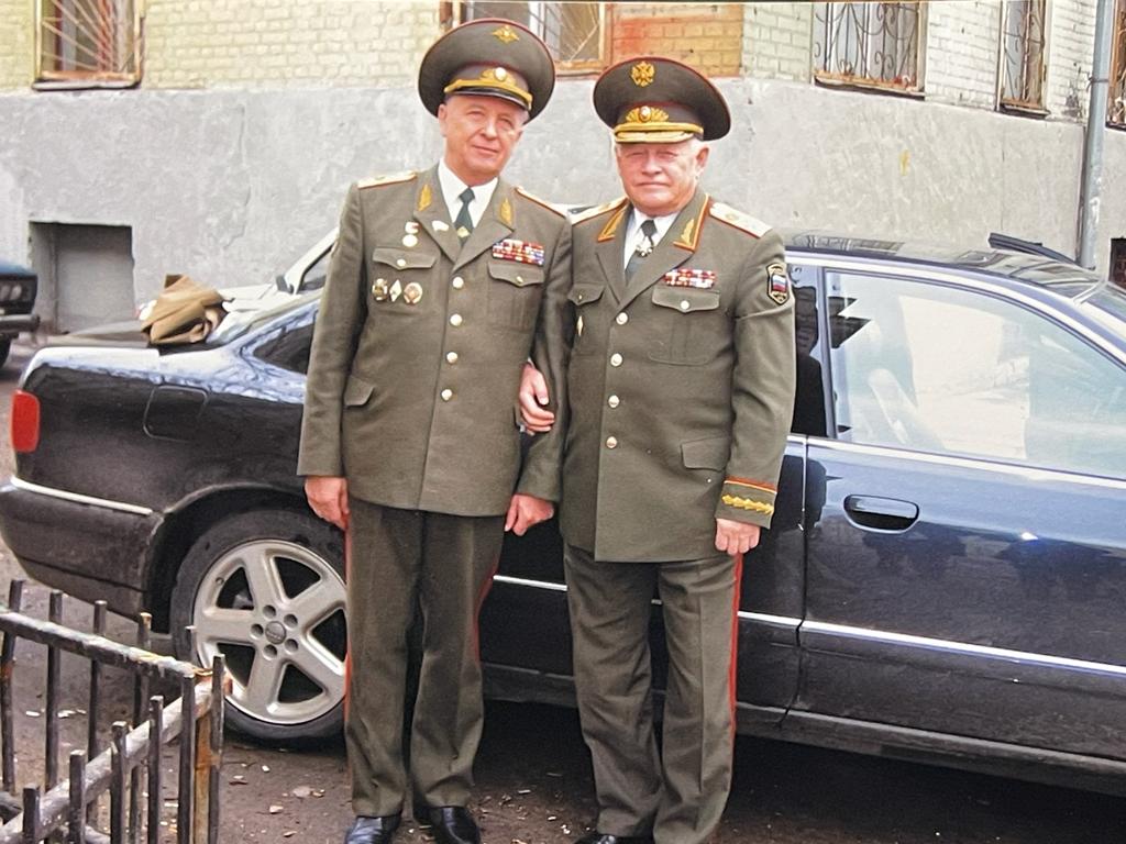 Генерал Миренков